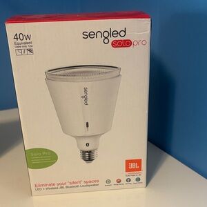 Sengled Solo Pro LED Bulb with JBL Bluetooth Speaker